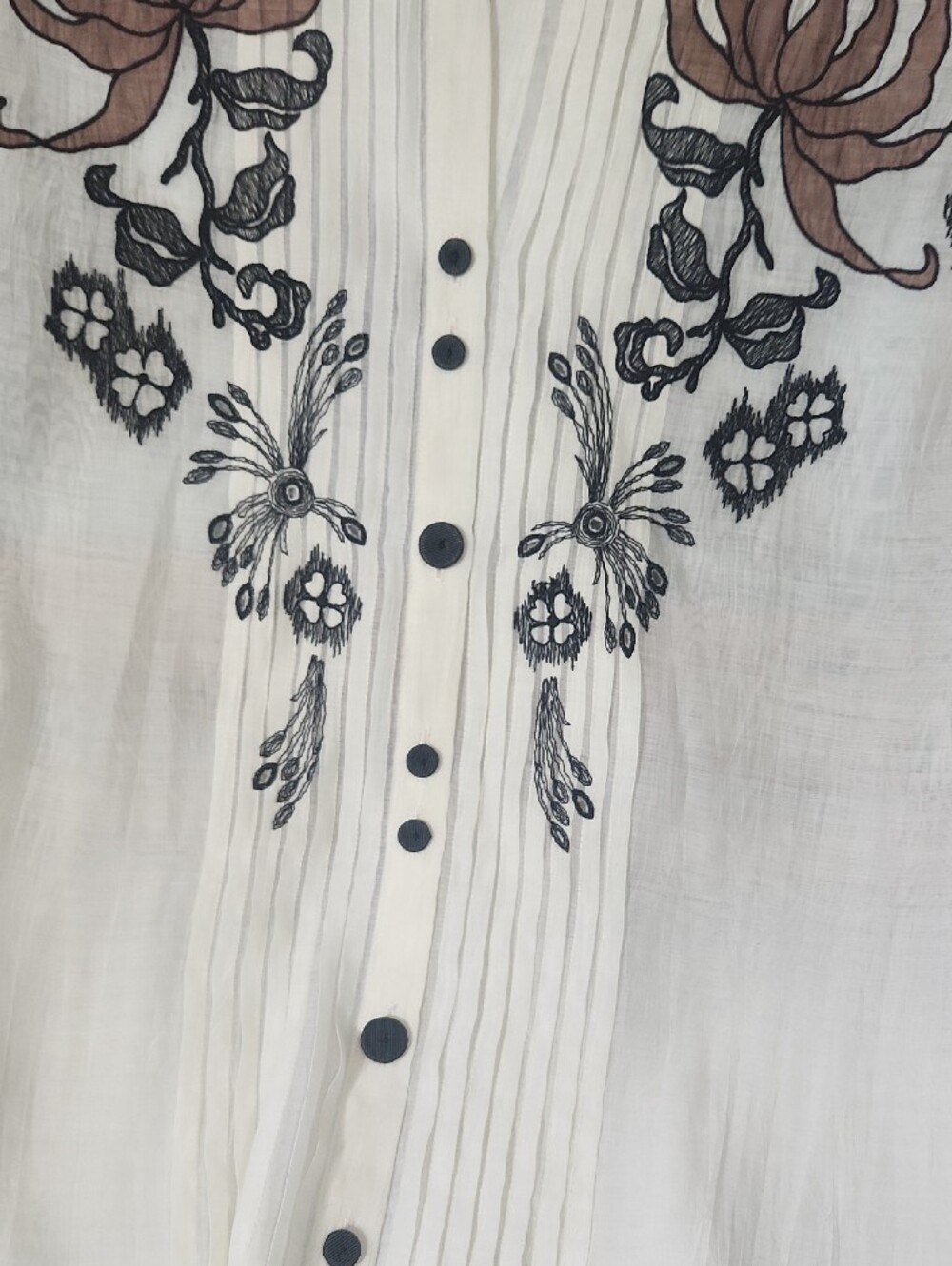 NIC+ZOE Cream Button-Front Blouse with Brown & Black Floral Embroidery - Picture 4 of 16